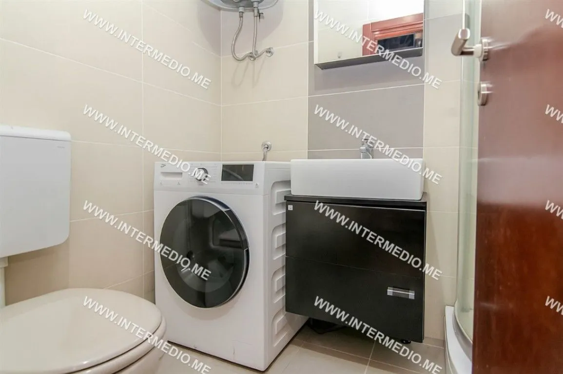 Prodaja, jednosoban stan, 56m², Topla, Herceg Novi