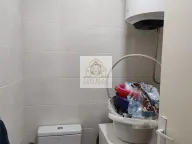 Prodaja, trosoban stan, 76m², Novi Beograd Blok 71, Novi Beograd Sve Podlokacije - image 12