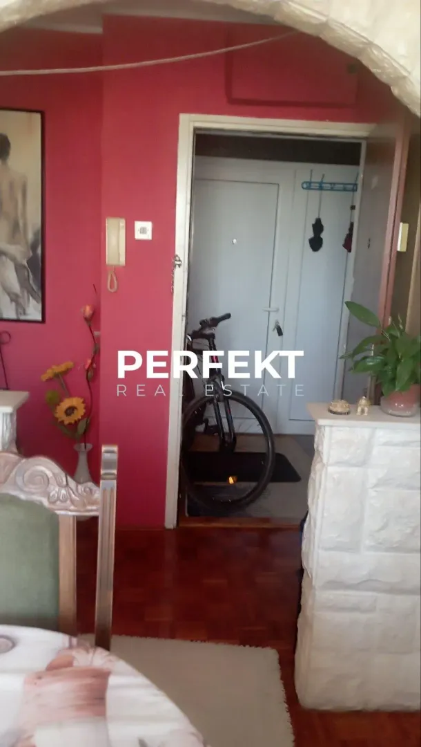Prodaja, dvosoban stan, 63m², Strelište, Pančevo
