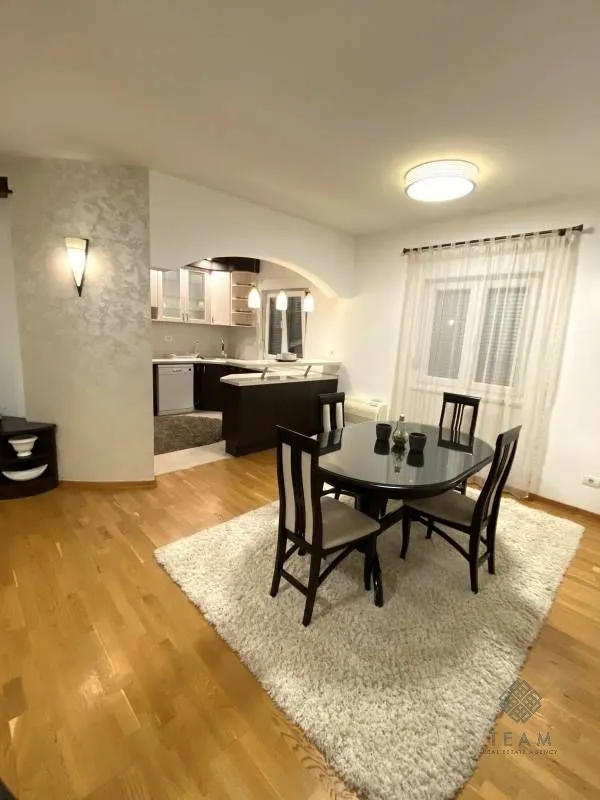 Rent, three bedroom apartment, 120m², City Kvart, Podgorica