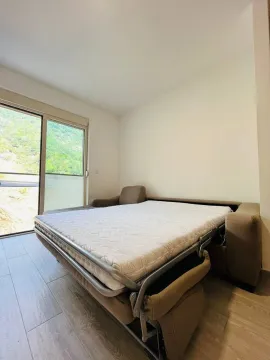 Rent, studio apartment, 35m², Bečići, Budva - image 6