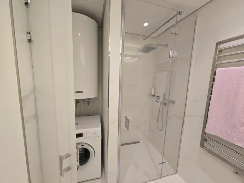 Prodaja, dvosoban stan, 140m², Budva, Crna Gora - image 19