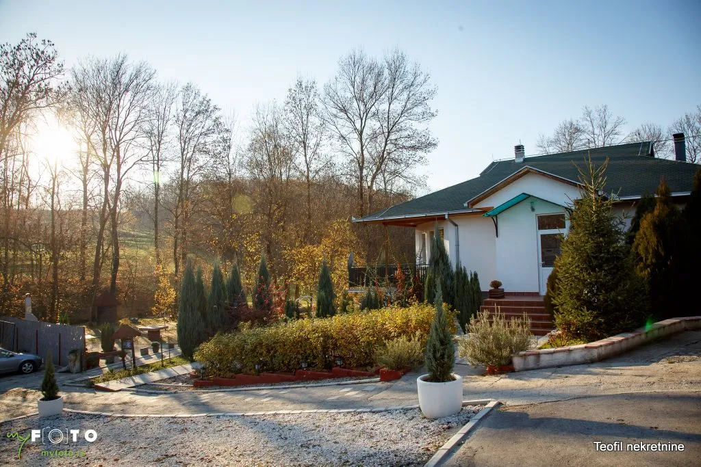 Sale, office space, 230m², Topola, Srbija