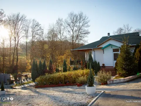 Sale, office space, 230m², Topola, Srbija - image 16