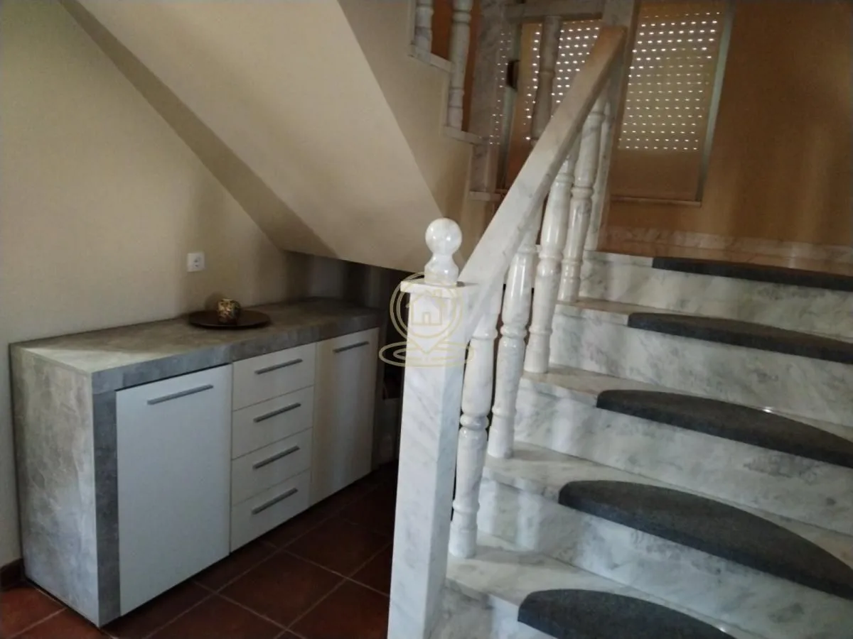 Prodaja, kuća, 210m², Zabrežje, Obrenovac