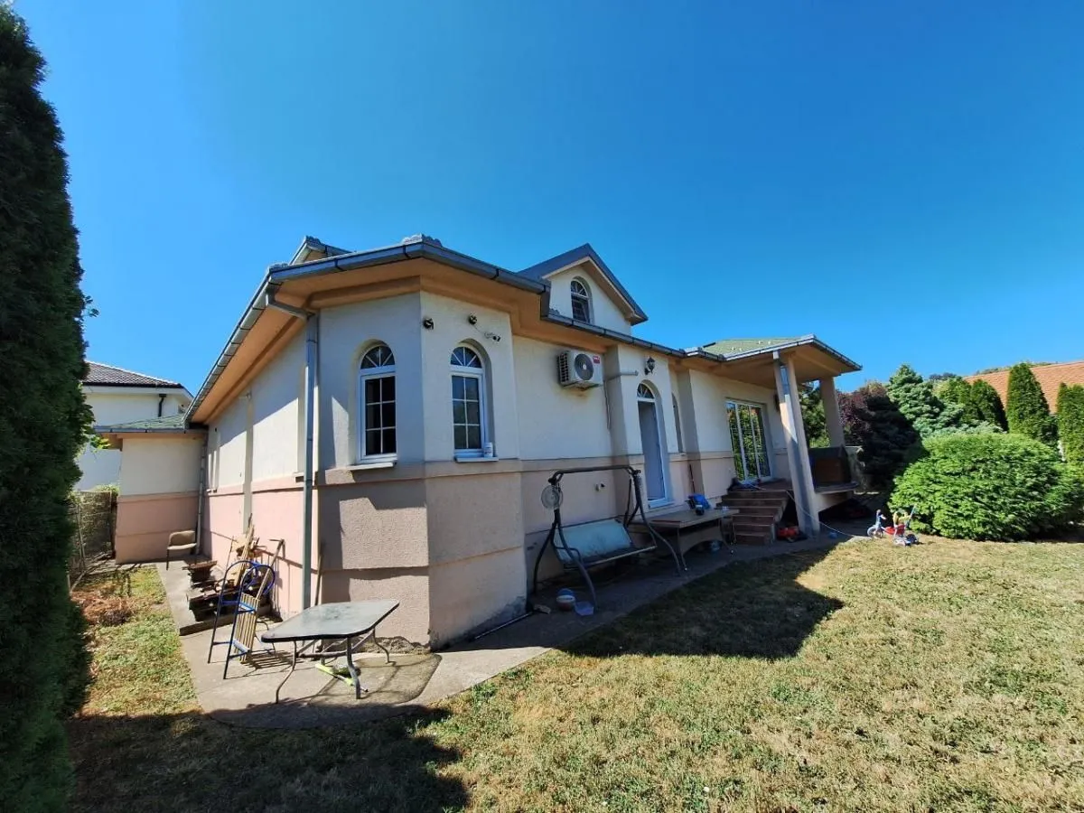 Sale, house, 338m², Tatarsko brdo, Petrovaradin