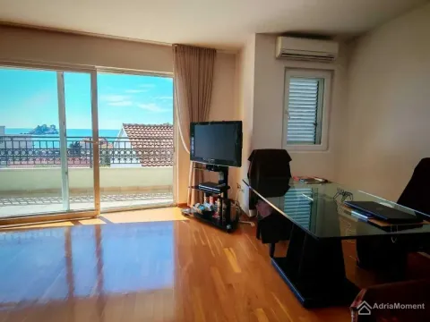 Sale, two bedroom apartment, 84m², Petrovac, Budva - image 5
