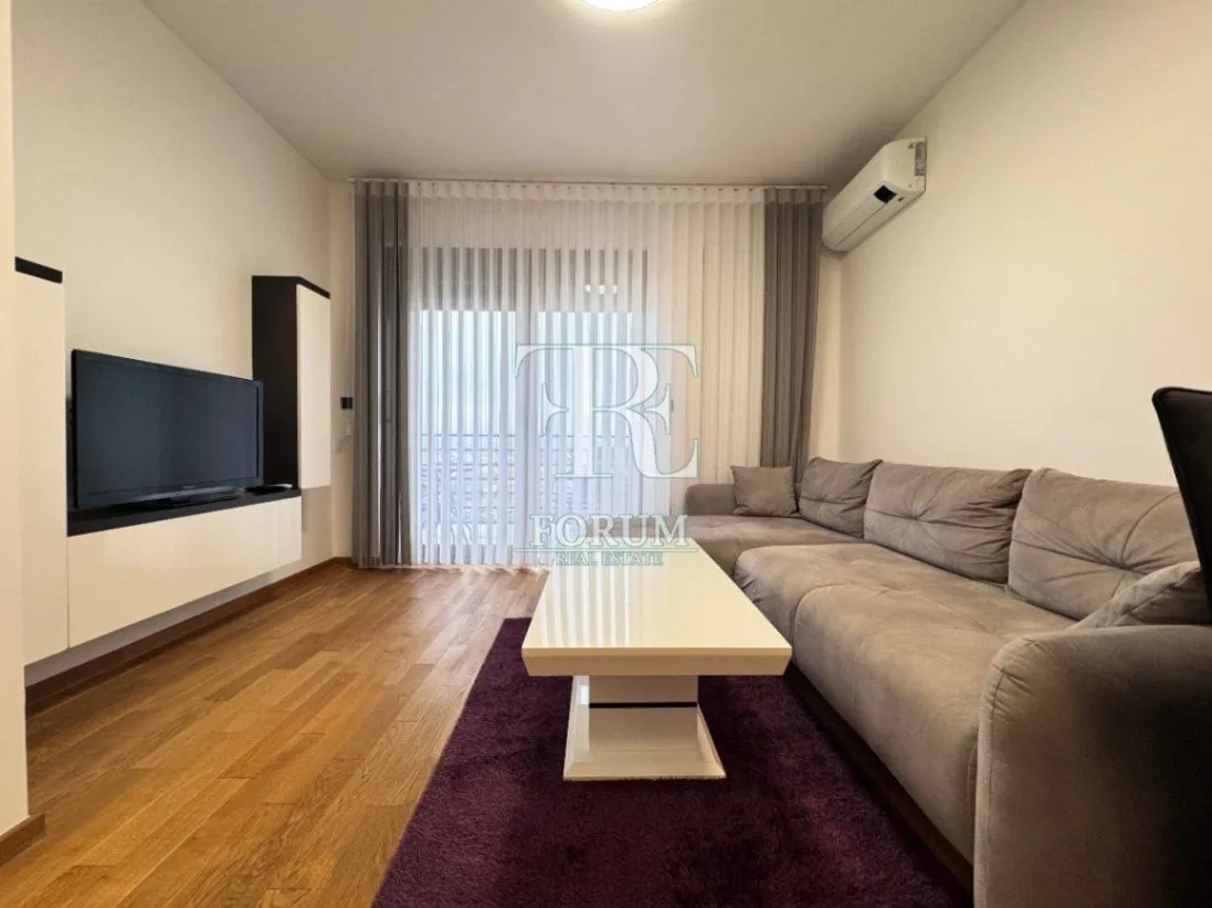 Izdavanje, jednosoban stan, 50m², Gorica C, Podgorica