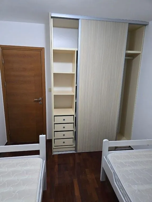 Prodaja, jednosoban stan, 40m², Stari Aerodrom, Podgorica