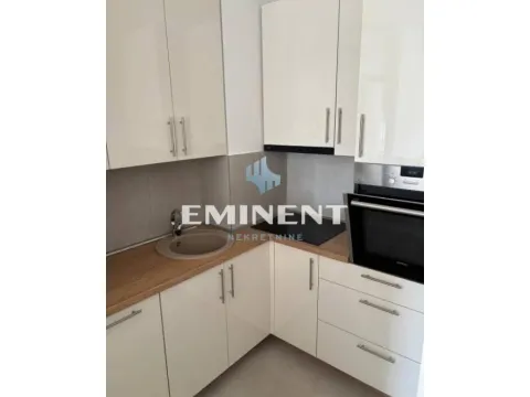 Izdavanje, dvosoban stan, 45m², Zemun Gornji Grad, Zemun Sve Podlokacije - image 5