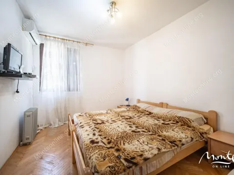 Prodaja, dvosoban stan, 64m², Risan, Kotor - image 13