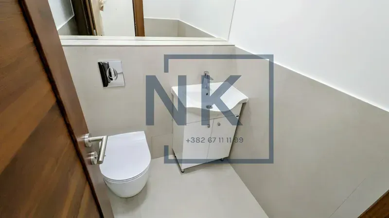 Rent, office space, 132m², City Kvart, Podgorica