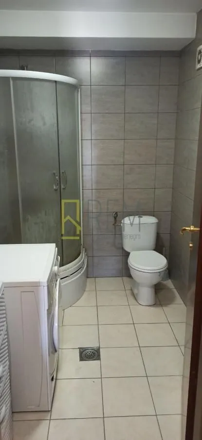 Prodaja, jednosoban stan, 44m², Tuški Put, Podgorica