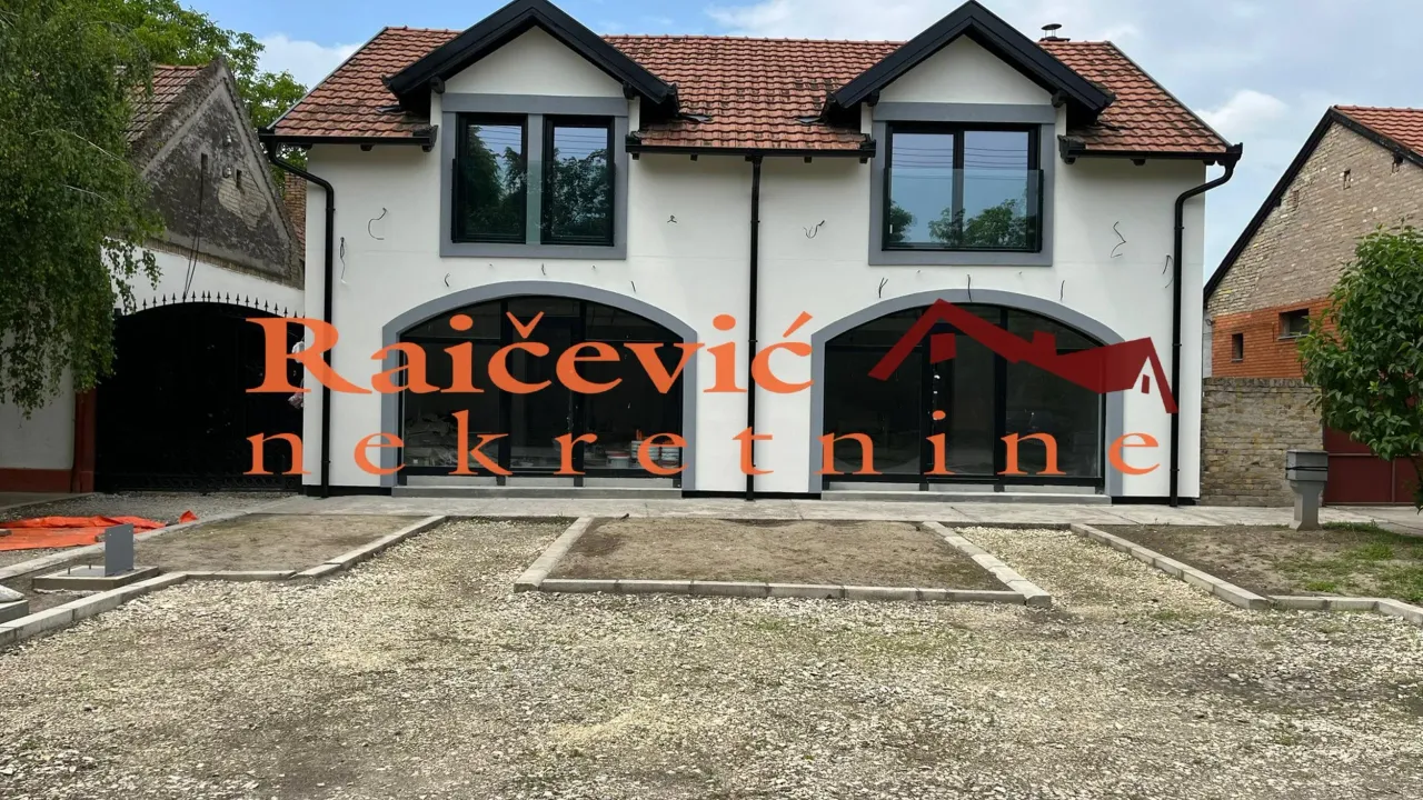 Izdavanje, poslovni prostor, 234m², Vrbas, Novi Sad