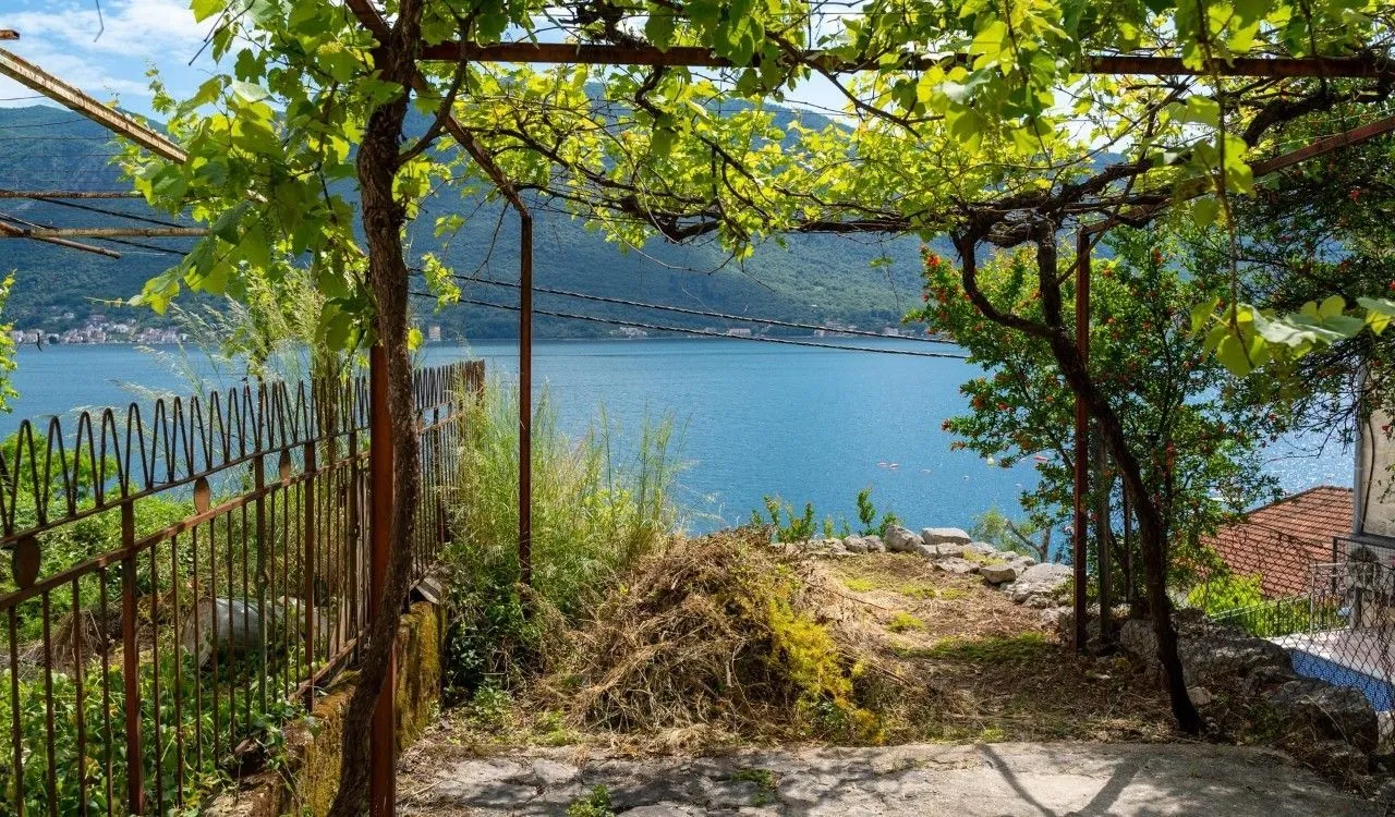 Prodaja, kuća, Dražin Vrt, Kotor