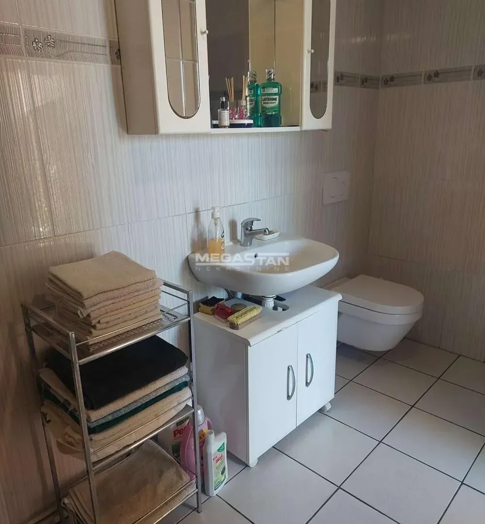 Sale, one bedroom apartment, 53m², Padinska Skela, Palilula Sve Podlokacije