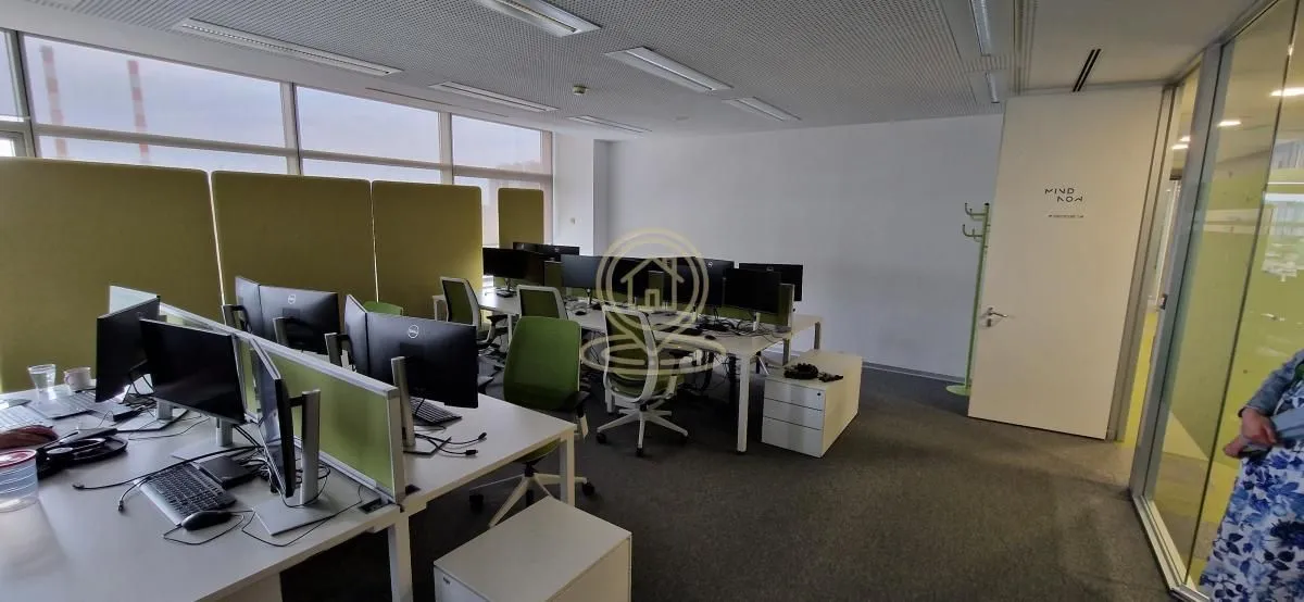 Rent, office space, 840m², Novi Beograd Blok 67, Novi Beograd Sve Podlokacije