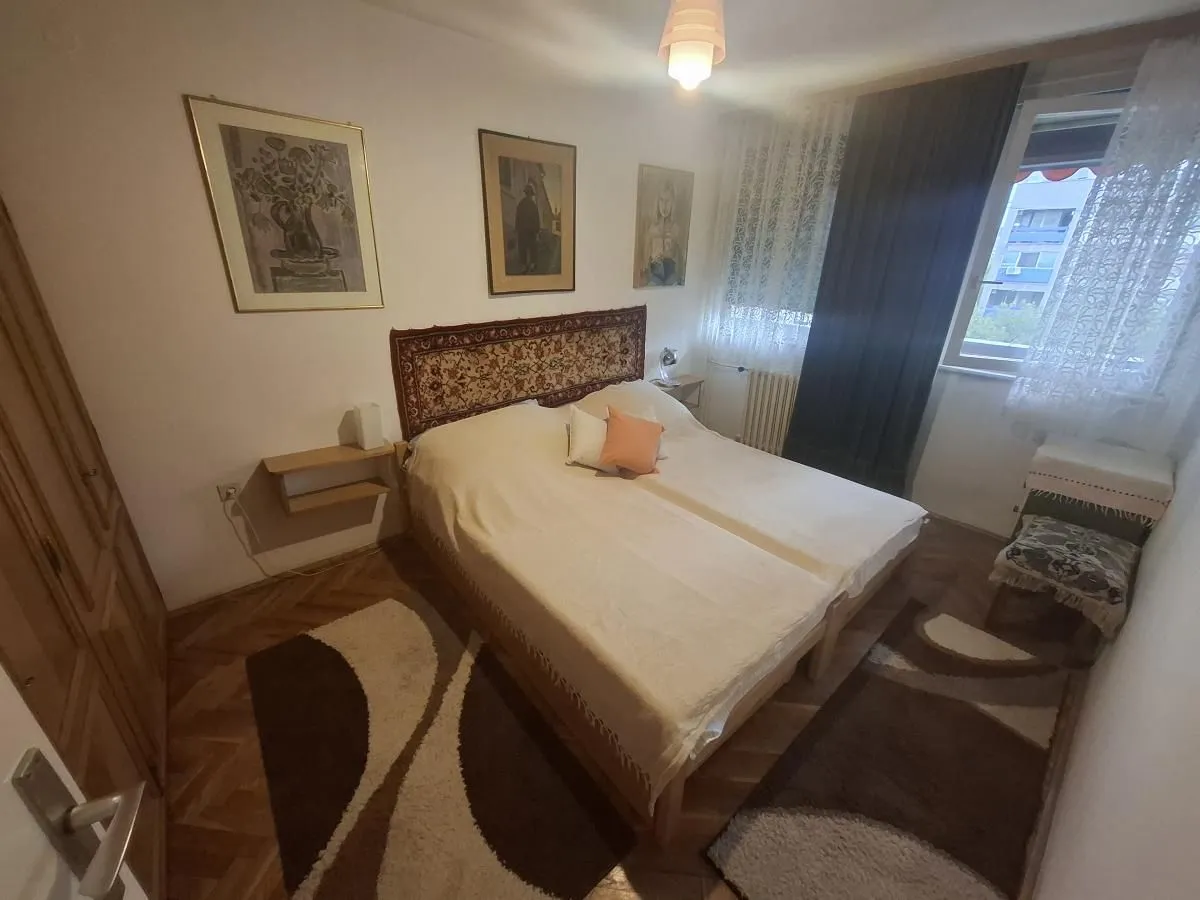 Izdavanje, dvosoban stan, 75m², Bulevar Oslobodjenja, Novi Sad Sve Podlokacije