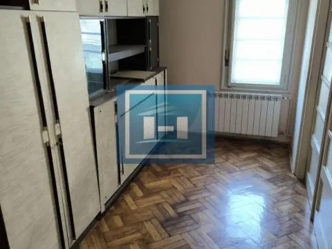 Prodaja, trosoban stan, 77m², Stari Grad, Beograd - image 5