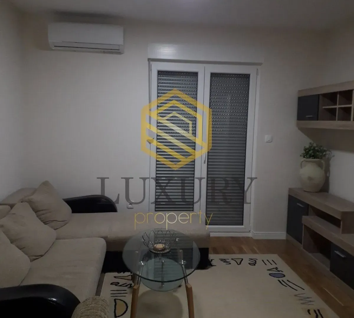 Prodaja, dvosoban stan, 43m², Zabjelo, Podgorica
