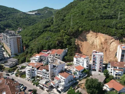 Prodaja, plac, 2685m², Budva, Crna Gora - image 4