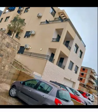 Rent, one bedroom apartment, 50m², Pod Kuk, Tivat - image 8