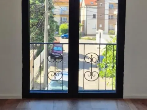 Prodaja, kuća, 233m², Čukarica, Beograd - image 12