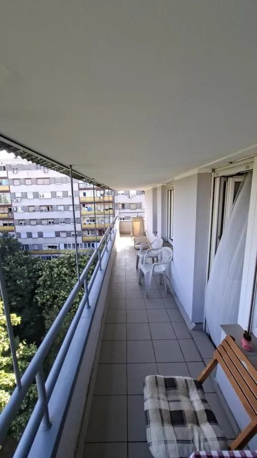 Prodaja, trosoban stan, 60m², Rotkvarija, Novi Sad Sve Podlokacije