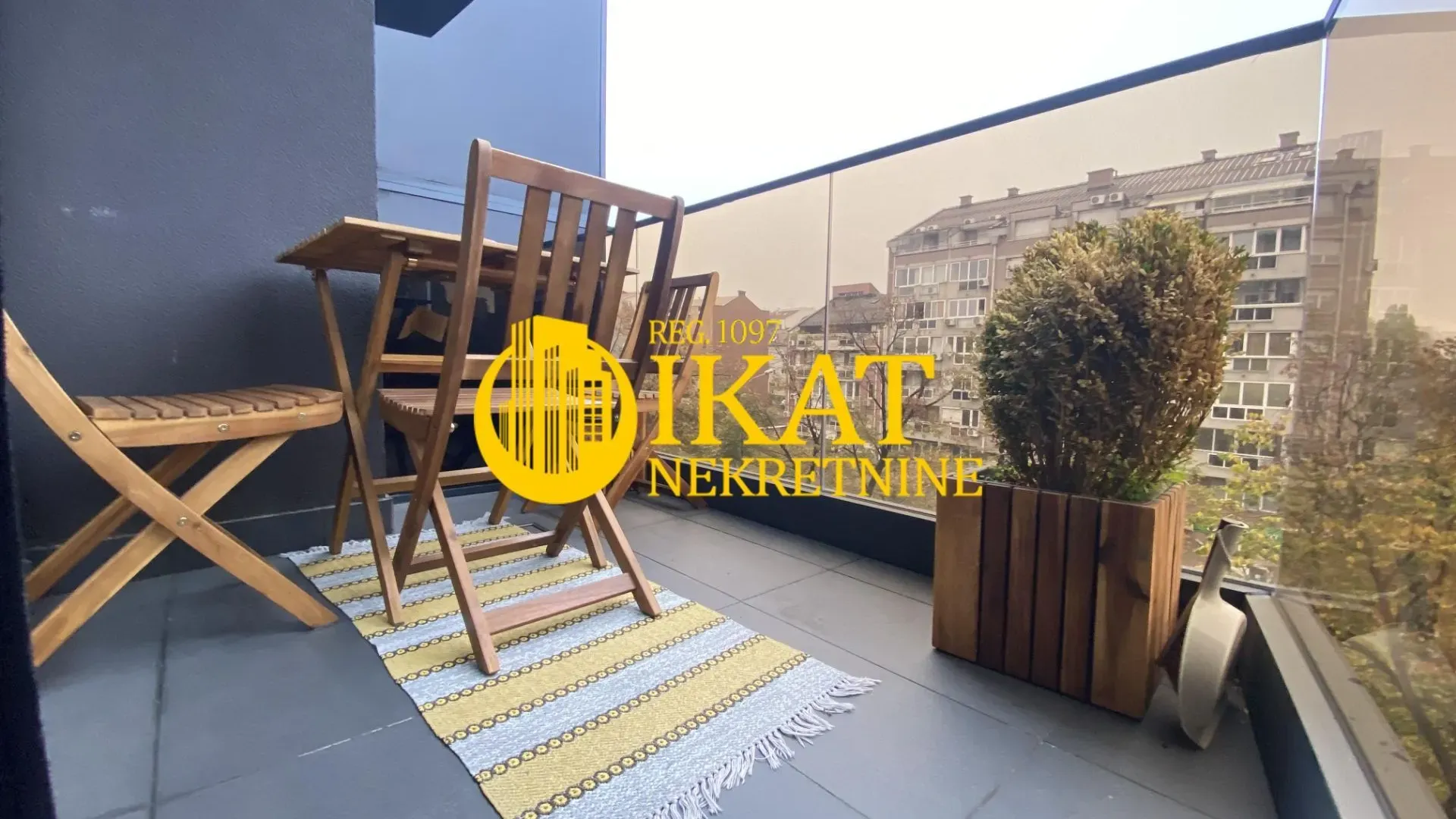 Izdavanje, dvosoban stan, 42m², Čubura, Beograd