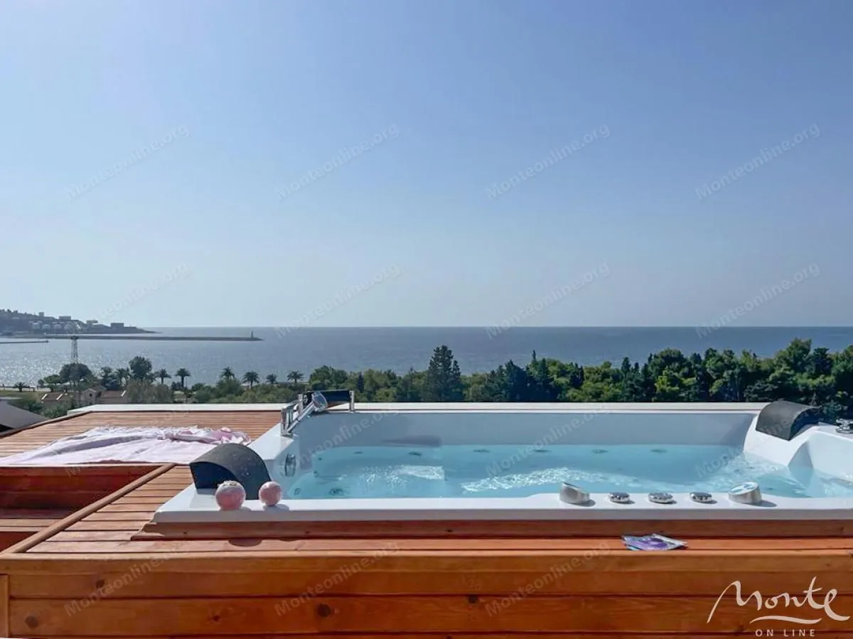 Prodaja, dvosoban stan, 144m², Bar, Crna Gora