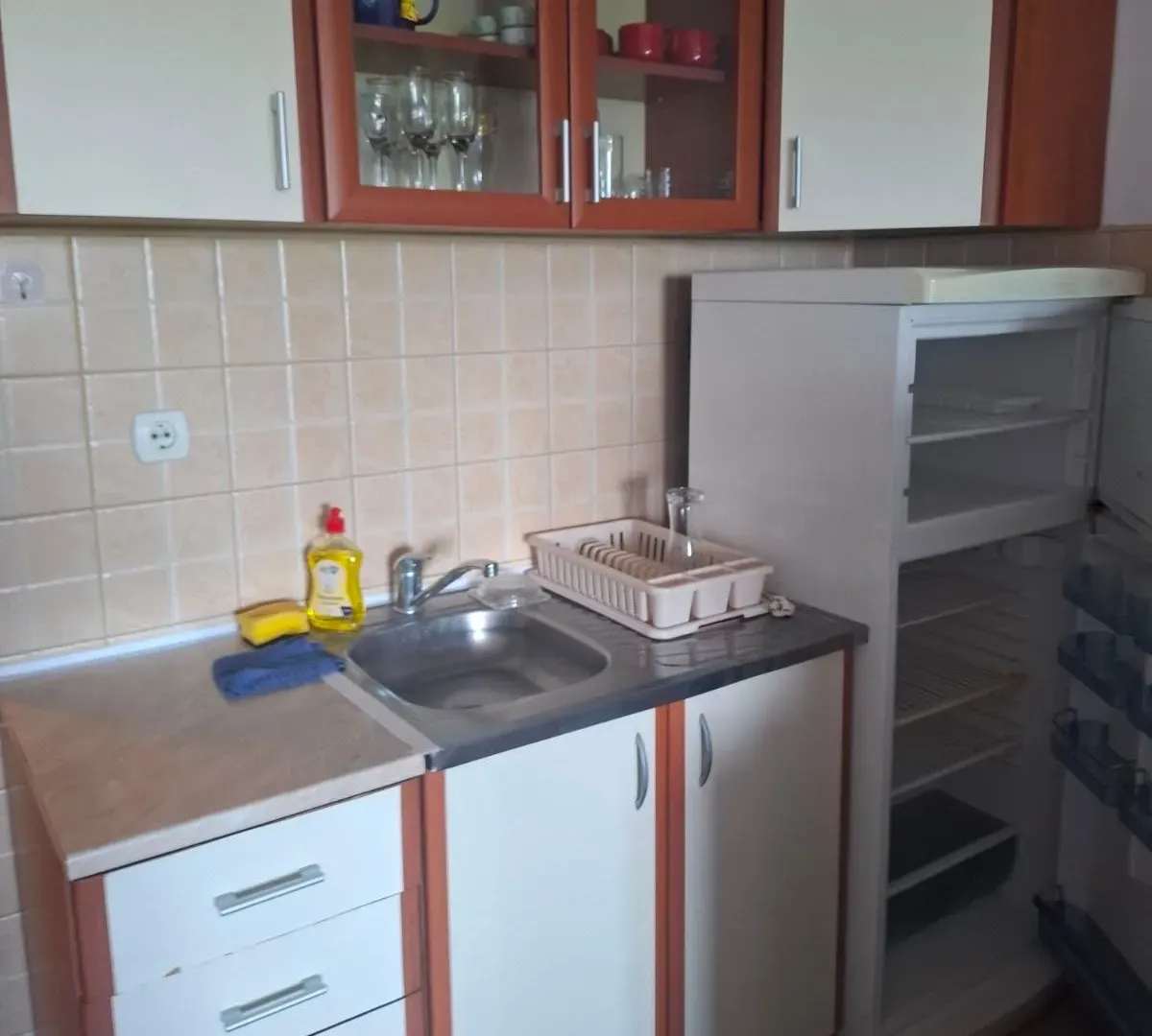 Rent, one bedroom apartment, 33m², Pržice, Kotor