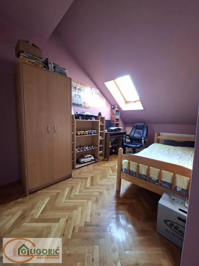 Prodaja, trosoban stan, 79m², Pančevo, Srbija