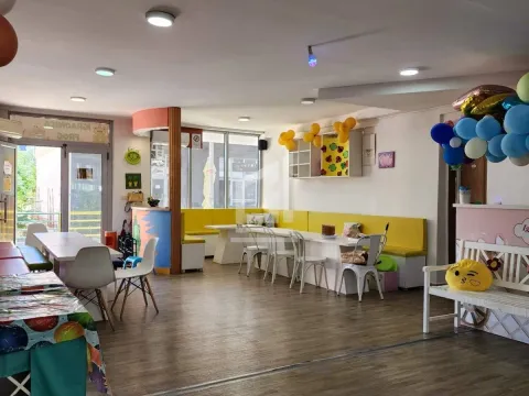 Izdavanje, poslovni prostor, 87m², Krivi Most, Podgorica - image 20