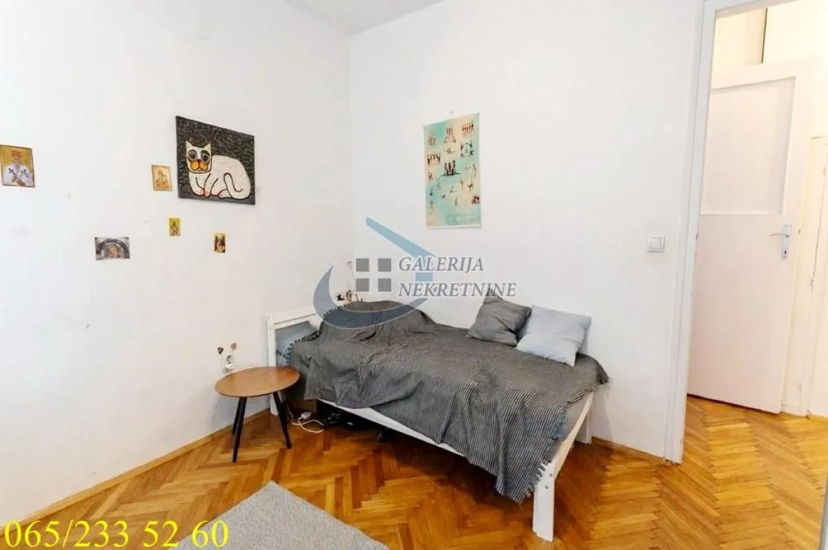 Prodaja, trosoban stan, 69m², Vračar Sve Podlokacije, Beograd