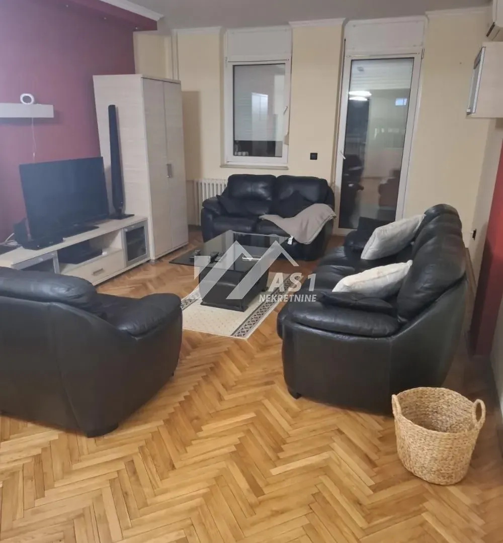 Rent, three bedroom apartment, 90m², Sajam, Novi Sad Sve Podlokacije