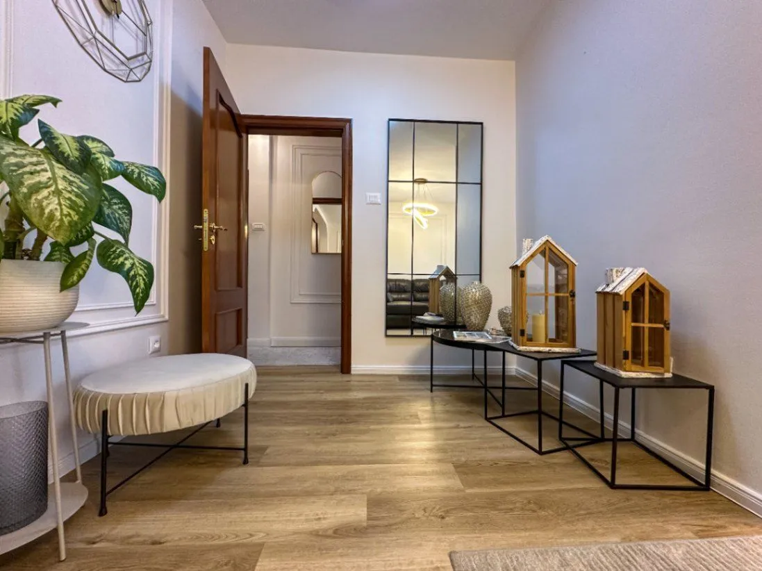 Prodaja, dvosoban stan, 72m², Pod Goricom, Podgorica