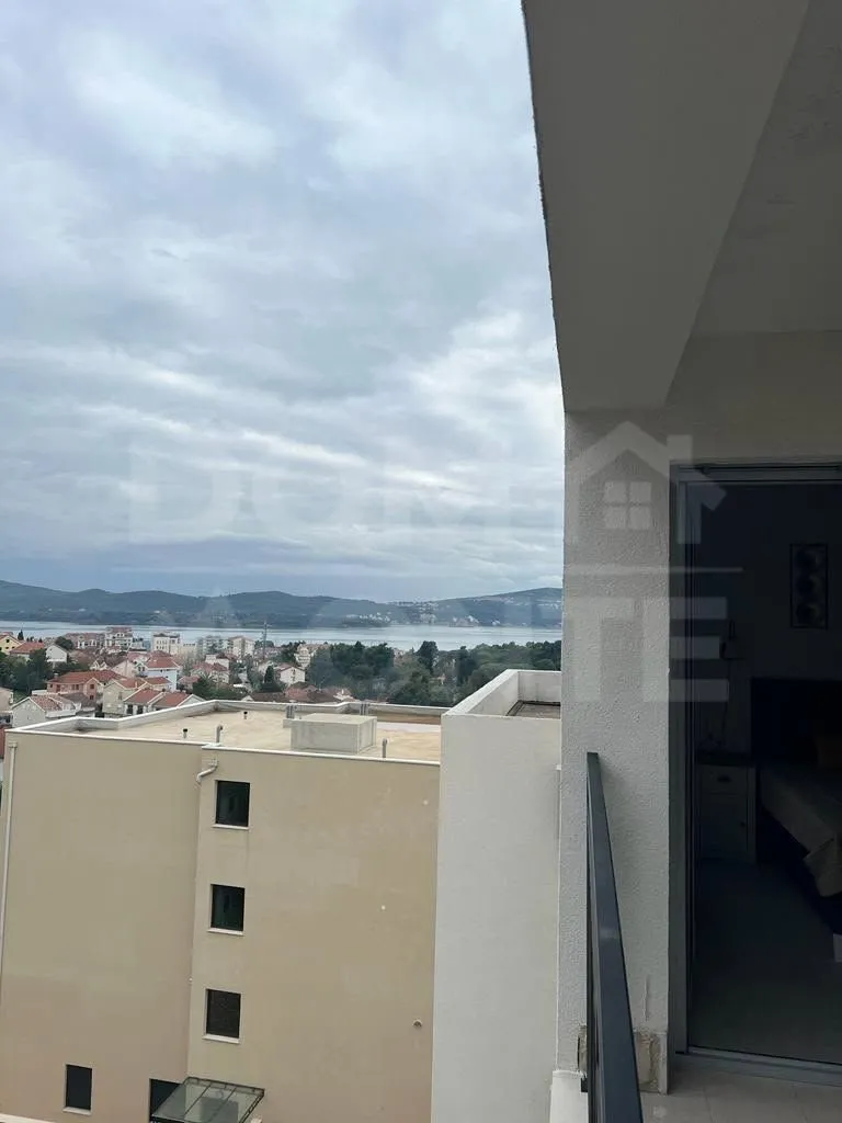 Rent, one bedroom apartment, 46m², Tivat, Crna Gora