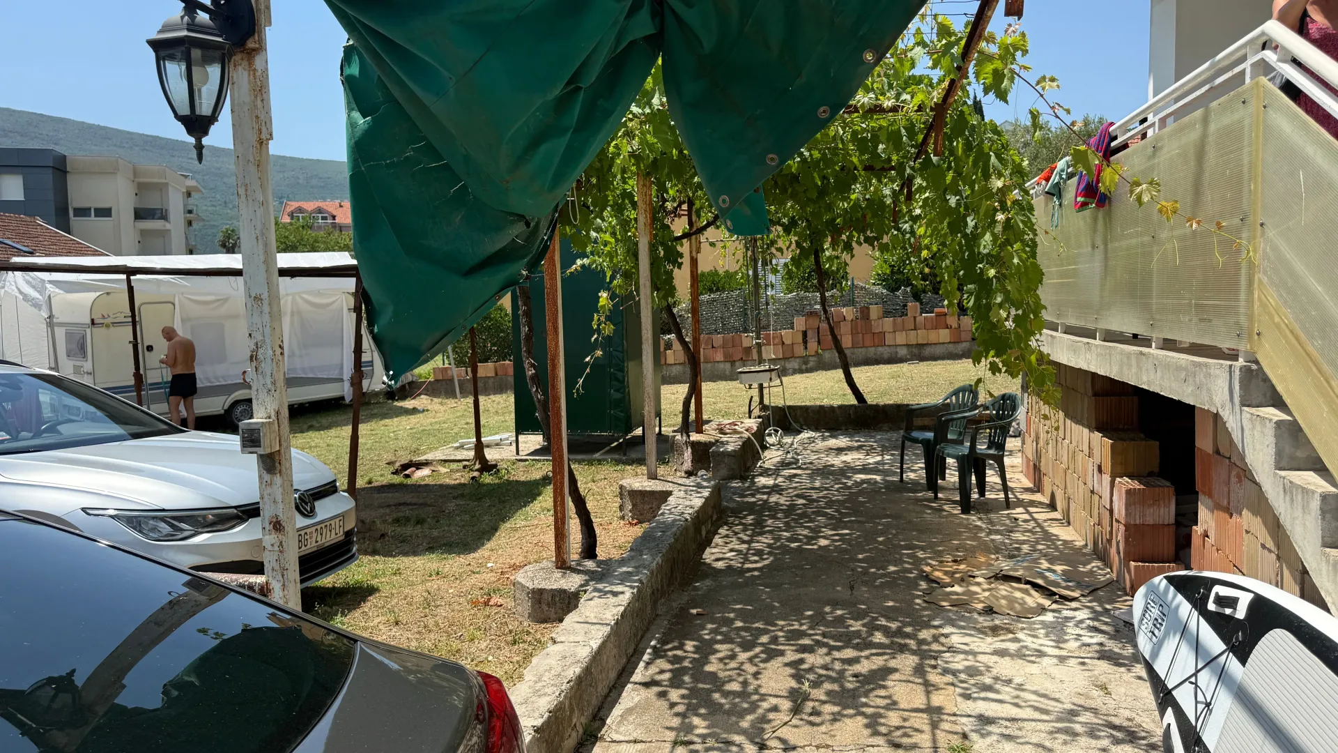 Izdavanje, jednosoban stan, 27m², Đenovići, Herceg Novi