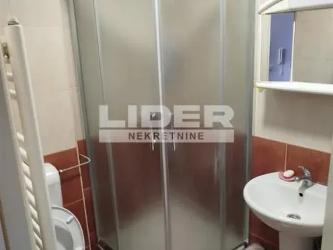 Izdavanje, jednosoban stan, 33m², Voždovac Sve Podlokacije, Beograd - image 4