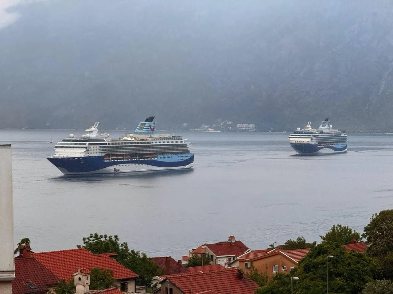 Prodaja, trosoban stan, 62m², Dobrota, Kotor