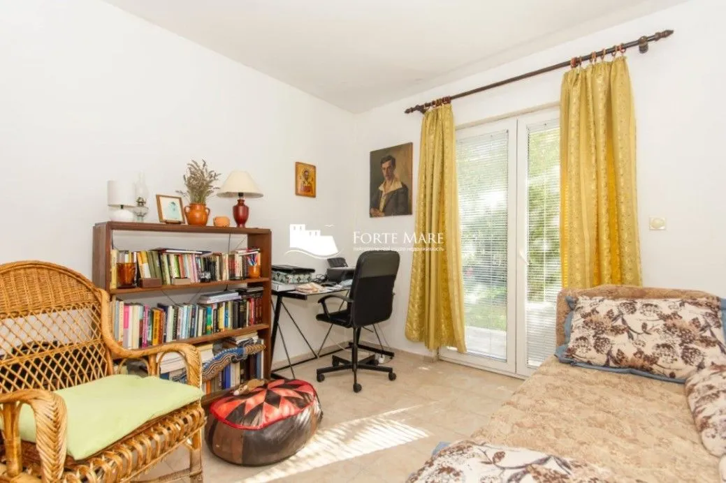 Prodaja, kuća, 241m², Đenovići, Herceg Novi