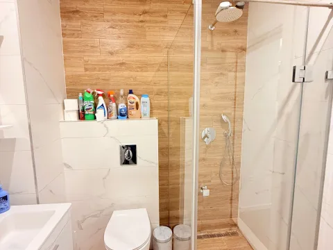 Rent, one bedroom apartment, 50m², Preko Morače, Podgorica - image 10