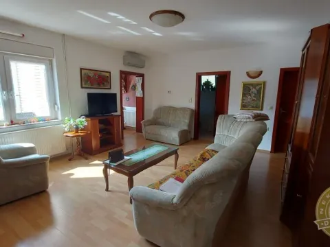 Prodaja, kuća, 340m², Veternik, Novi Sad Sve Podlokacije - image 38