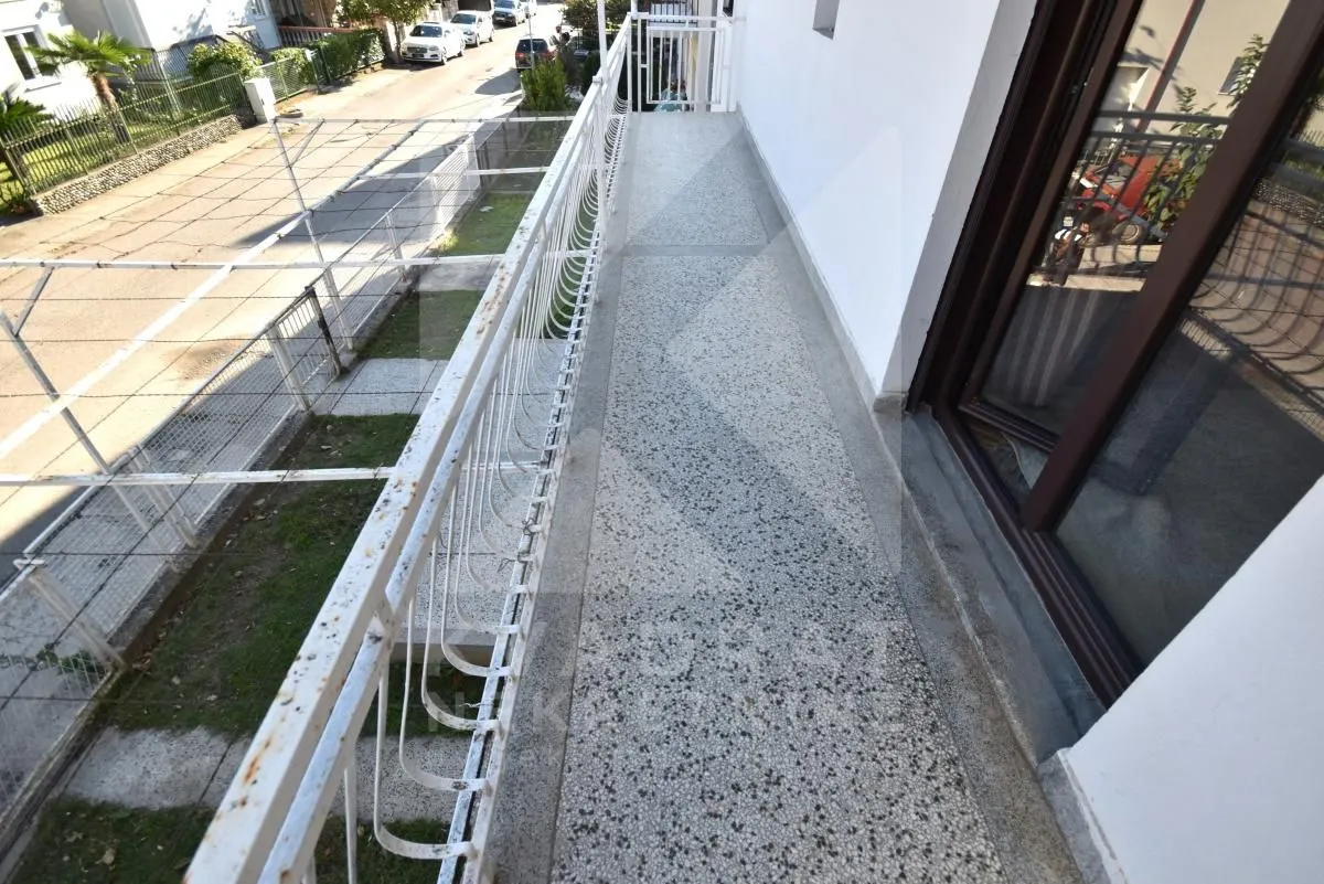Rent, three bedroom apartment, 90m², Stari Aerodrom, Podgorica