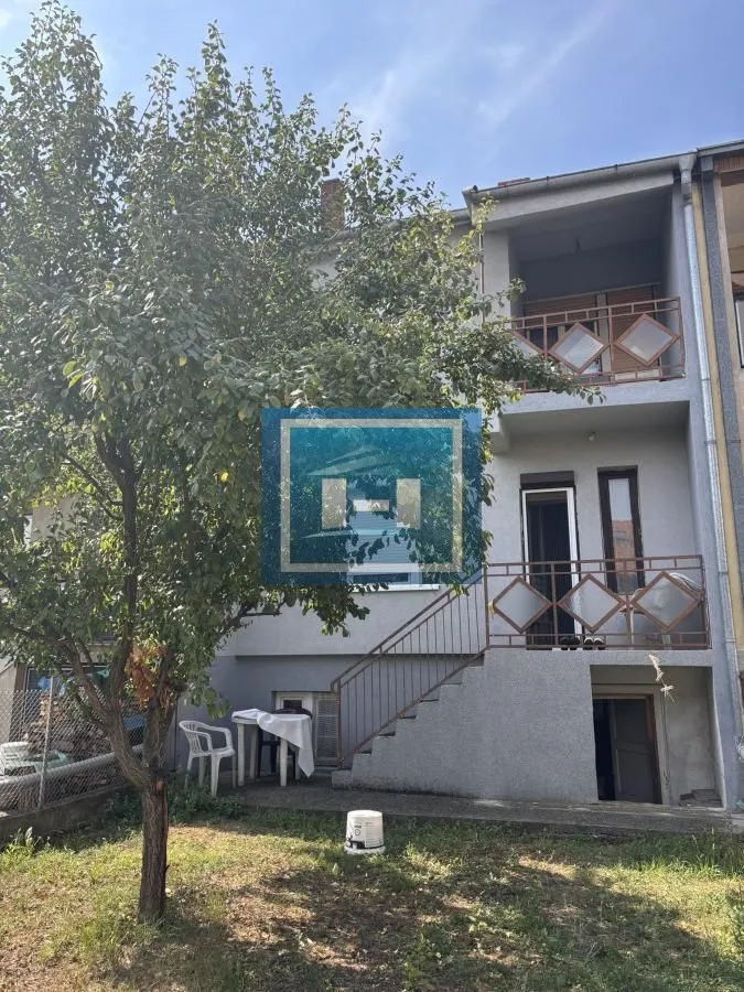Prodaja, kuća, 200m², Tavrića obori, Jagodina