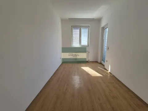 Prodaja, dvosoban stan, 63m², Centar, Jagodina - image 13