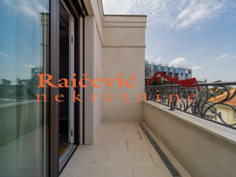 Sale, two bedroom apartment, 100m², Savski Venac, Beograd - image 10