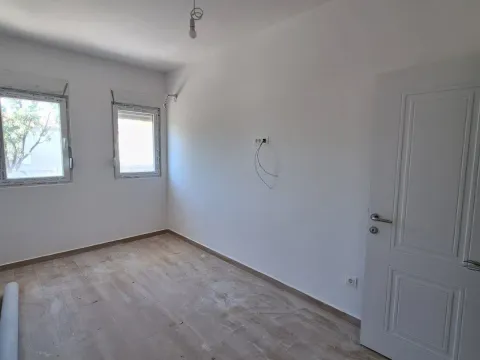 Sale, one bedroom apartment, 38m², Zabjelo, Podgorica - image 7