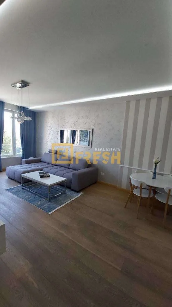Rent, one bedroom apartment, 56m², Centar, Budva