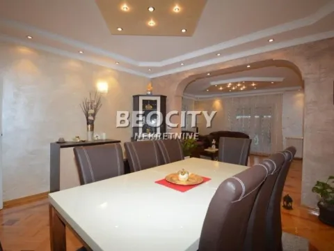 Prodaja, kuća, 450m², Vrčin, Grocka - image 6